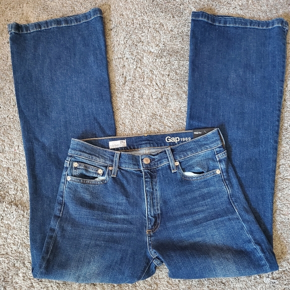 GAP Denim - Nwt Gap Authentic Flare Jeans